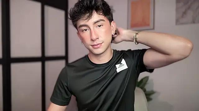 sweettaaron01 online show from 06.05.26