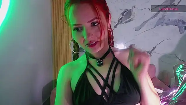 mady0619 ch online show from 09.30.25