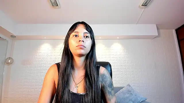 Snapshot of freyja_sweet_ chatting on 11.03.25 freyja sweet  online show from 11.03.25