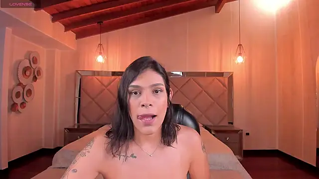 SarahYates online show from 09.09.25