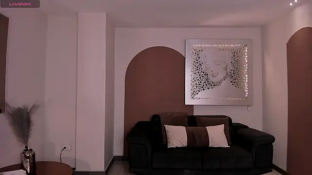 SarahYates online show from 03.11.26