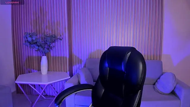 SarahYates online show from 07.02.26
