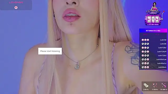 Snapshot of Moonlightt_21 chatting on 09.26.25 Moonlightt 21 online show from 09.26.25