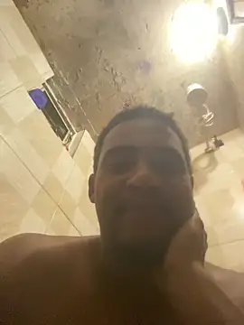 Snapshot of freedmar chatting on 03.19.26 freedmar online show from 03.19.26