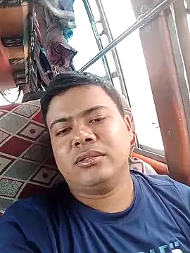 CatchingBouquet online show from 10.07.25