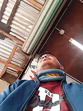 Snapshot of CatchingBouquet chatting on 01.18.26 CatchingBouquet online show from 01.18.26