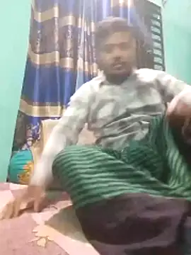 Snapshot of CatchingBouquet chatting on 02.18.26 CatchingBouquet online show from 02.18.26