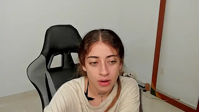 Snapshot of star_shooting8 chatting on 01.07.26 star shooting8 online show from 01.07.26