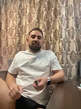 Snapshot of Shots_of_sperm chatting on 09.15.25 Shots of sperm online show from 09.15.25