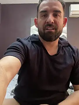 Snapshot of Shots_of_sperm chatting on 09.23.25 Shots of sperm online show from 09.23.25