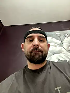 Snapshot of Shots_of_sperm chatting on 10.11.25 Shots of sperm online show from 10.11.25