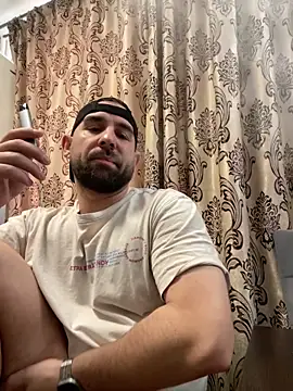 Snapshot of Shots_of_sperm chatting on 11.06.25 Shots of sperm online show from 11.06.25