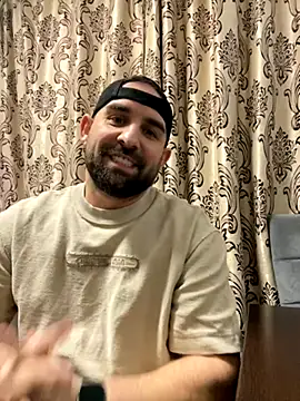 Snapshot of Shots_of_sperm chatting on 11.10.25 Shots of sperm online show from 11.10.25