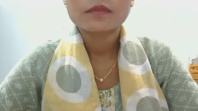 Snapshot of Aarti_misty71 chatting on 06.27.26 Aarti misty71 online show from 06.27.26