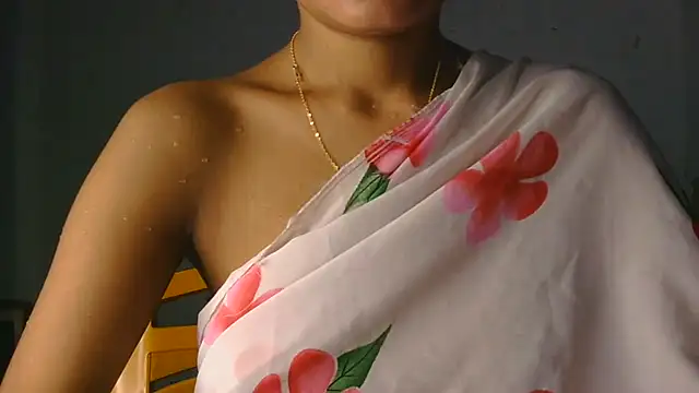 Snapshot of Aarti_misty71 chatting on 07.12.26 Aarti misty71 online show from 07.12.26