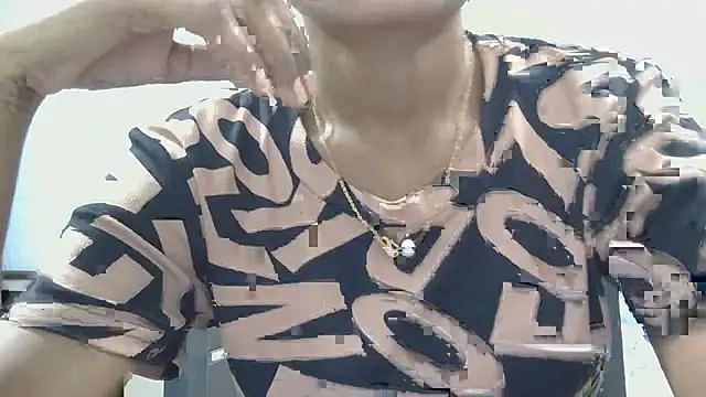 Snapshot of Aarti_misty71 chatting on 07.23.26 Aarti misty71 online show from 07.23.26