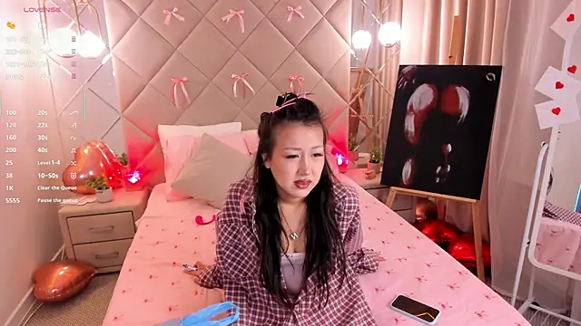 Nelly Kimm online show from 03.01.26