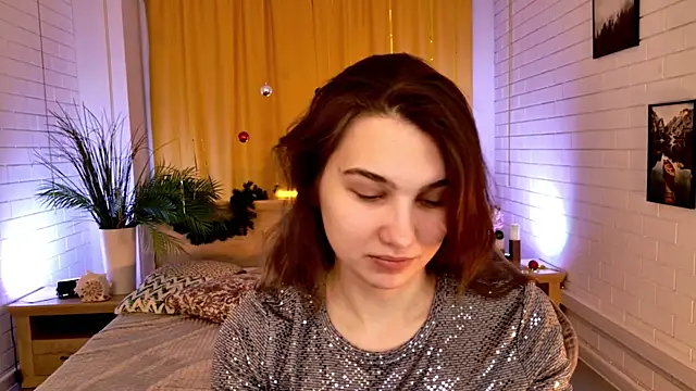 TessaMill online show from 12.22.25