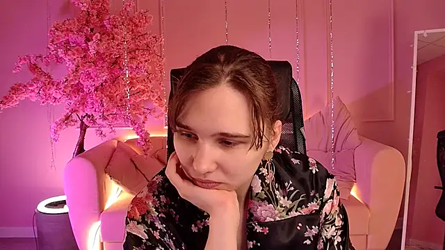 TessaMill online show from 03.04.26