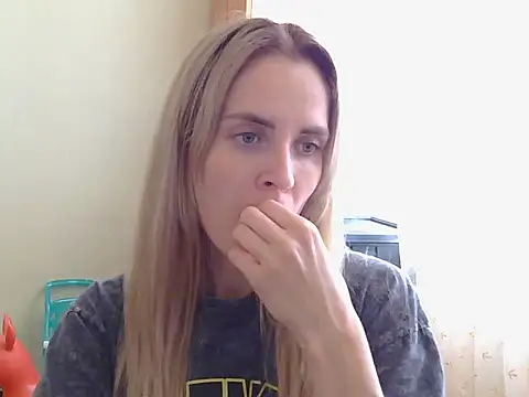 JayeTyler online show from 11.21.25