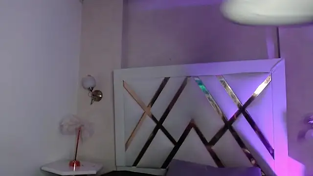 Snapshot of KattEngel chatting on 09.21.25 KattEngel online show from 09.21.25