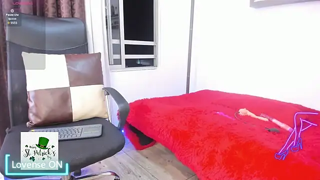 miaroberts69 online show from 03.18.26