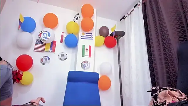 miaroberts69 online show from 06.30.26