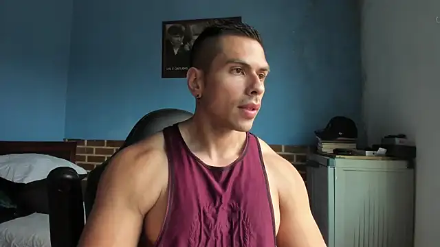 Snapshot of justinkarter chatting on 09.13.25 justinkarter online show from 09.13.25