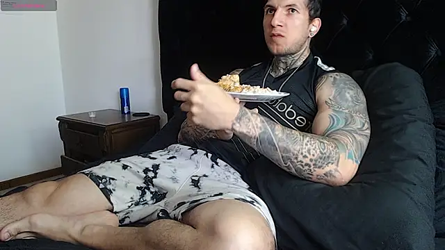 Snapshot of Shane_Clay chatting on 02.01.26 Shane Clay online show from 02.01.26