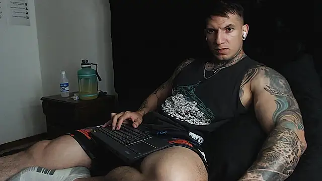 Snapshot of Shane_Clay chatting on 03.12.26 Shane Clay online show from 03.12.26