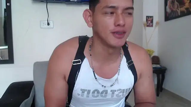 Hiroshi Shen online show from 05.03.26