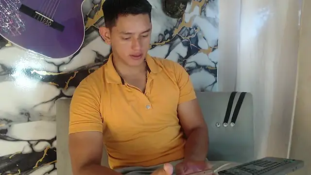 Hiroshi Shen online show from 05.06.26