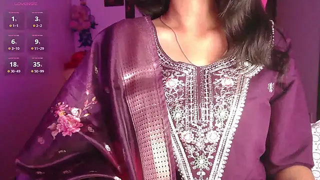 Snapshot of Samikshaa chatting on 11.25.25 Samikshaa online show from 11.25.25