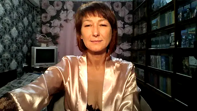 Snapshot of Pline1 chatting on 10.25.25 Pline1 online show from 10.25.25