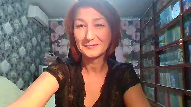 Snapshot of Pline1 chatting on 11.17.25 Pline1 online show from 11.17.25