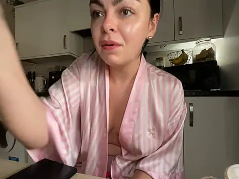 FrancescaXO online show from 05.27.26