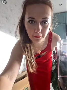 Isabe1 online show from 12.18.25