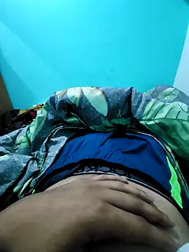 Snapshot of santa7869 chatting on 10.04.25 santa7869 online show from 10.04.25