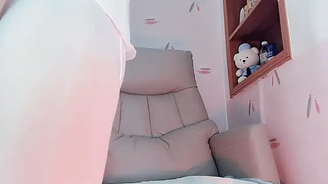 Eve5215 online show from 11.28.25