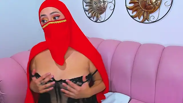 Aisha Malek online show from 10.02.25