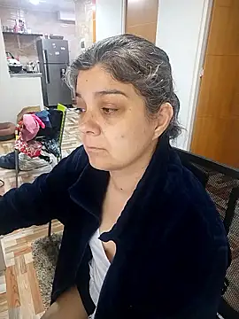 queemking online show from 01.10.26