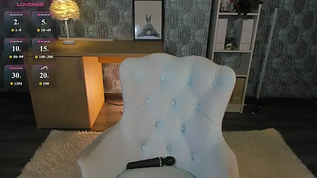 Jessica Henry online show from 07.28.26