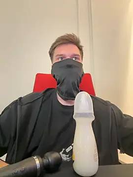 Snapshot of AyatoriKamado chatting on 09.12.25 AyatoriKamado online show from 09.12.25