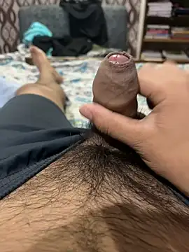 Snapshot of innocent1guy chatting on 09.12.25 innocent1guy online show from 09.12.25