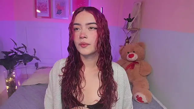 Camila Rivers online show from 12.02.25