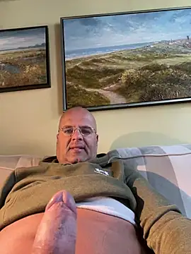 Snapshot of Renebisex chatting on 03.28.26 Renebisex online show from 03.28.26