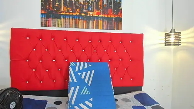 carolinacrus01 online show from 11.26.25