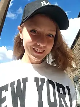 Snapshot of Eveline_Beauty_Kitty chatting on 09.09.25 Eveline Beauty Kitty online show from 09.09.25