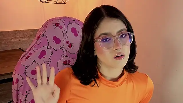 LiLLiAnderson online show from 11.22.25