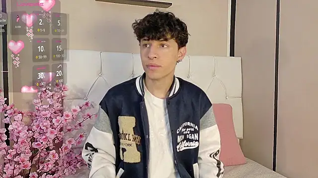 Axel  Evans online show from 10.23.25